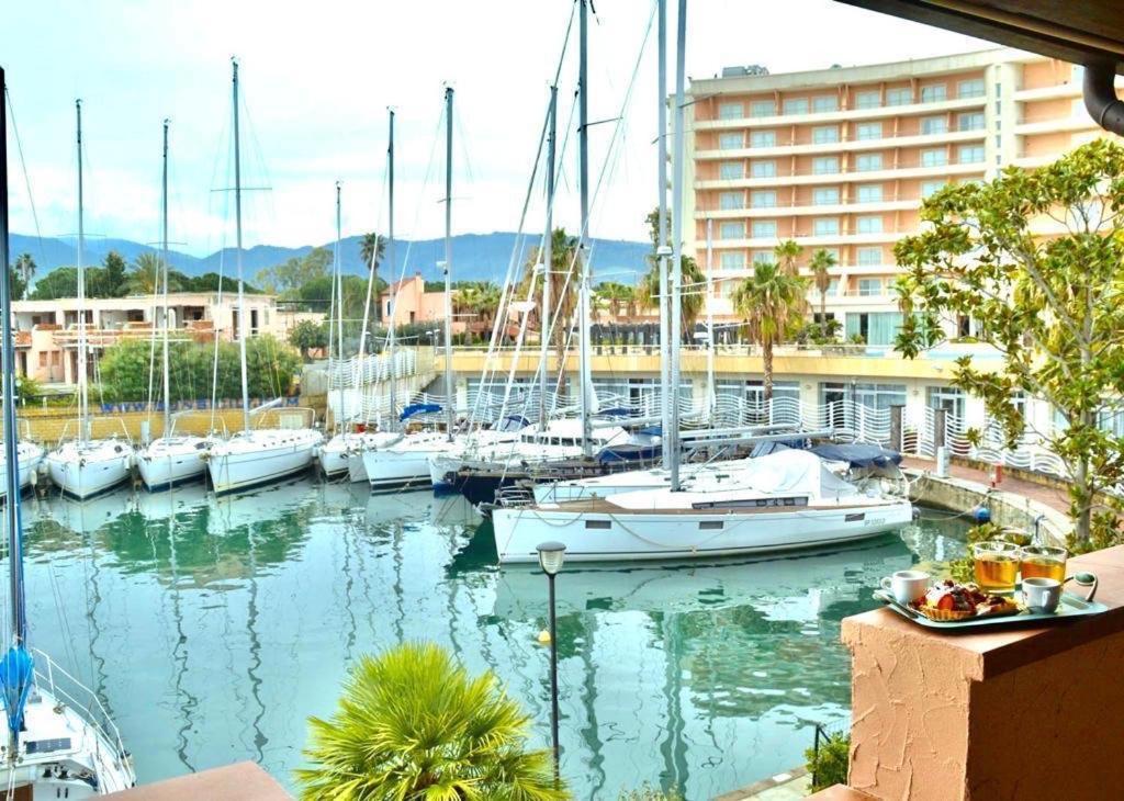 Apartments Di Salvo Furnari Bagian luar foto